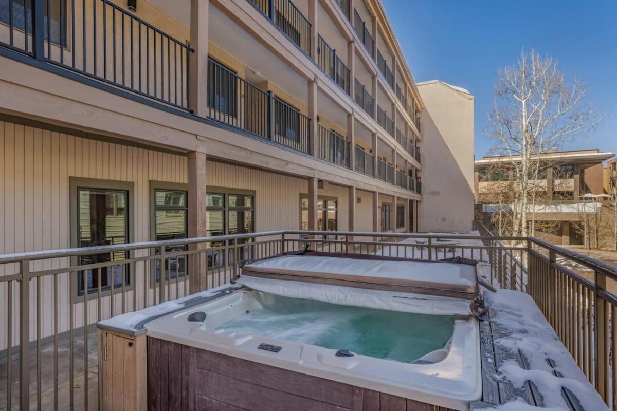 New Listing 2Br 2Ba Condo - Mountain Views Аспен Экстерьер фото