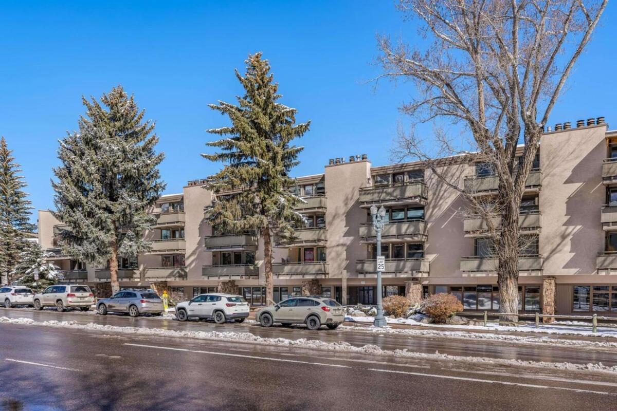 New Listing 2Br 2Ba Condo - Mountain Views Аспен Экстерьер фото