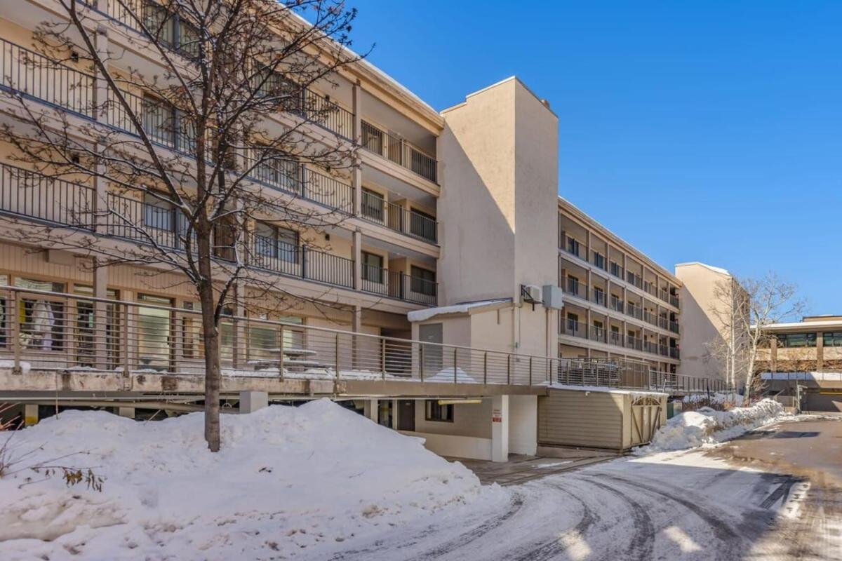 New Listing 2Br 2Ba Condo - Mountain Views Аспен Экстерьер фото